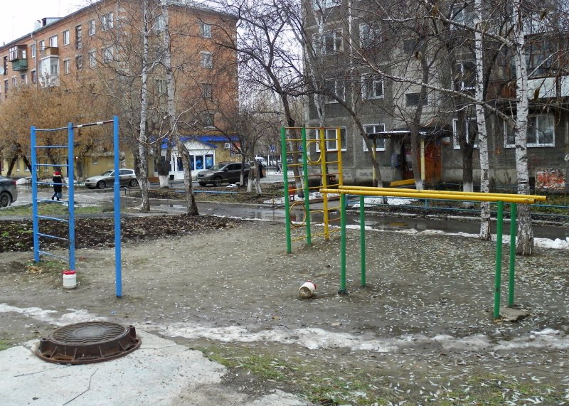Площадка для воркаута в городе Тюмень №2579 Маленькая Советская фото
